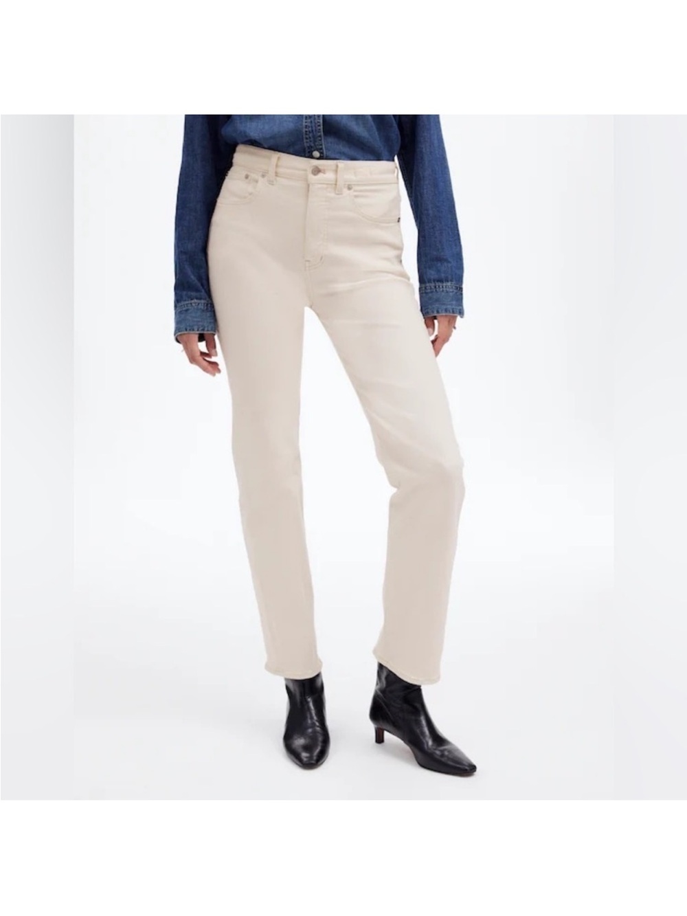 Madewell 90s Straight-Leg Jeans in Cream Ivory Ecru